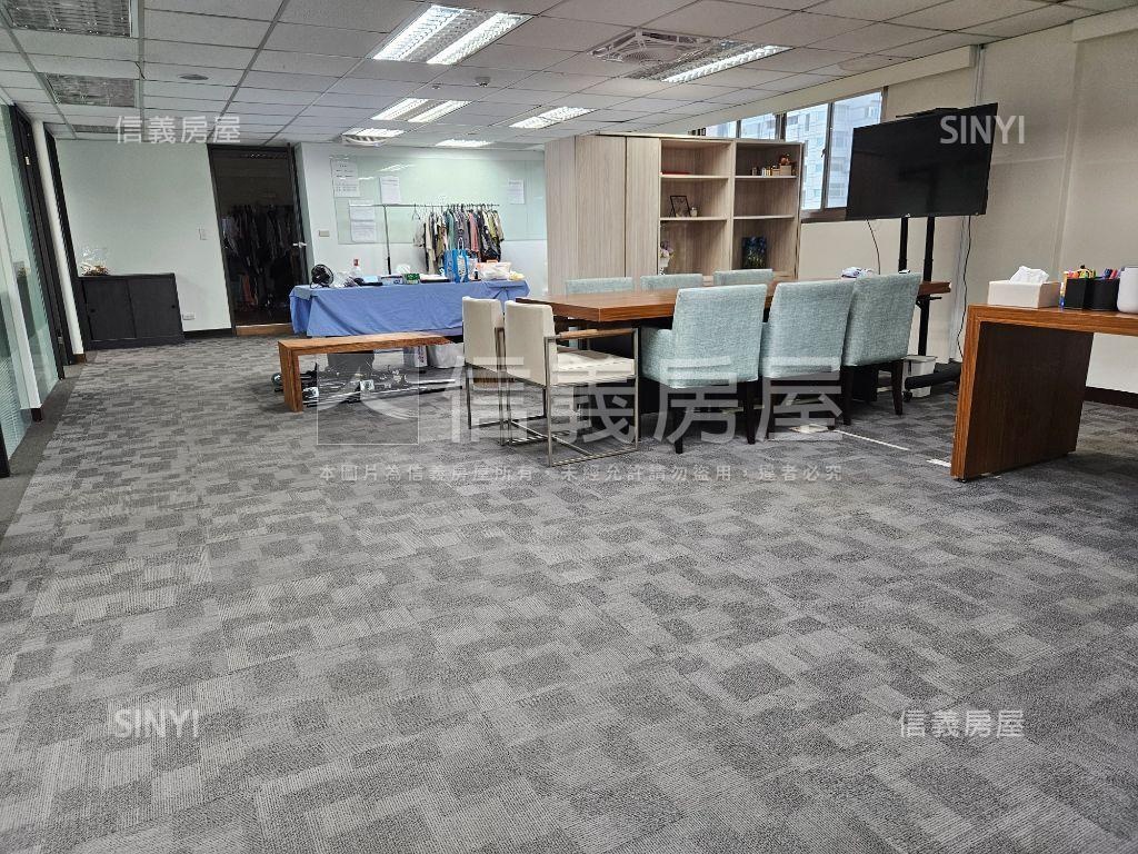 近捷運玻璃帷幕純辦大樓 - Image 7